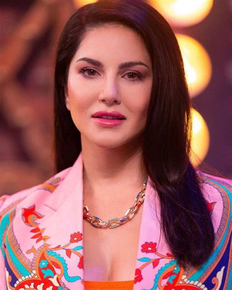 sunny leone latest hot photos|Sunny Leone photos: 10 hot & sexy bikini pictures of Sunny .